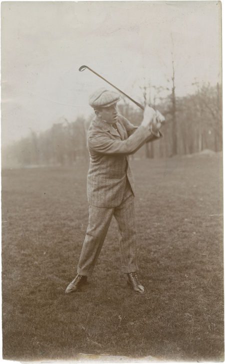 Golfer, steel mogul &amp; socialite Eben Byers in the 1920s. (Photo: Wikimedia)